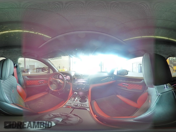 2022 Bentley Bentayga V8 z VIN SJAAM2ZV8NC039607, wystawiony jako Copart lot #54888564 z przebiegiem 15 561 mil mil oraz . Historia ofert i sprzedaży dostępna na DreamBid. Obrazek 13.