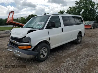 2017 Chevrolet Express Passenger LT z VIN 1GAZGMFG3H1258512, wystawiony jako Copart lot #62822304 z przebiegiem 56 009 mil mil oraz Nie do naprawy • Non repairable. Historia ofert i sprzedaży dostępna na DreamBid. Obrazek 1.
