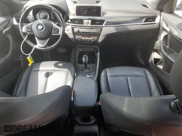 2020 BMW X1 xDrive28i с VIN WBXJG9C00L5P75859, выставлен на аукционе Copart как лот 59660735 с пробегом 68 399 миль миль и Списание • Salvage title. История ставок и продаж доступна на DreamBid. Изображение 8.
