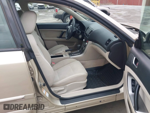 2008 Subaru Outback i z VIN 4S4BP61C787352068, wystawiony jako IAAI lot #42302278 z przebiegiem 126 791 mil mil oraz . Historia ofert i sprzedaży dostępna na DreamBid. Obrazek 5.
