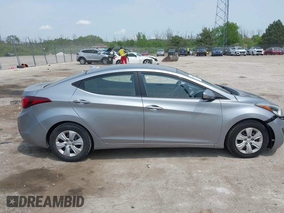 2016 Hyundai Elantra SE with VIN 5NPDH4AE4GH752857, listed as a IAAI auction lot 42421560 with 200,290 mi miles and . Bid and sale history available at DreamBid. Image 13.