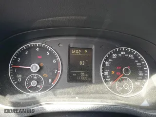 2014 Volkswagen Passat Wolfsburg Ed with VIN 1VWAT7A37EC075133, listed as a Copart auction lot 50985595 with 117,838 mi miles and Salvage Title. Bid and sale history available at carsss.com. Image 9.