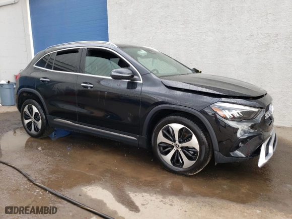 2025 Mercedes-Benz GLA with VIN W1N4N4GB5SJ634850, listed as a Copart auction lot 70329794 with 3,312 mi miles and Salvage Title. Bid and sale history available at carsss.com. Image 4.
