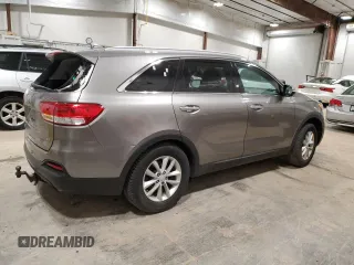 2018 Kia Sorento LX with VIN 5XYPG4A5XJG374879, listed as a Copart auction lot 53319395 with 121,443 mi miles and Clean Title. Bid and sale history available at DreamBid. Image 3.