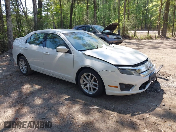 2012 Ford Fusion SEL with VIN 3FAHP0JG3CR266407, listed as a IAAI auction lot 42065260 with 181,315 mi miles and . Bid and sale history available at carsss.com. Image 1.