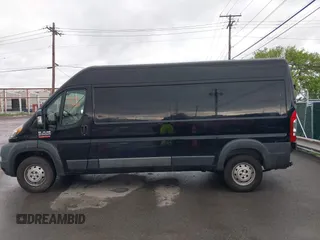 2015 Ram ProMaster Cargo z VIN 3C6TRVDG1FE512803, wystawiony jako IAAI lot #42355330 z przebiegiem 87 392 mil mil oraz . Historia ofert i sprzedaży dostępna na DreamBid. Obrazek 14.