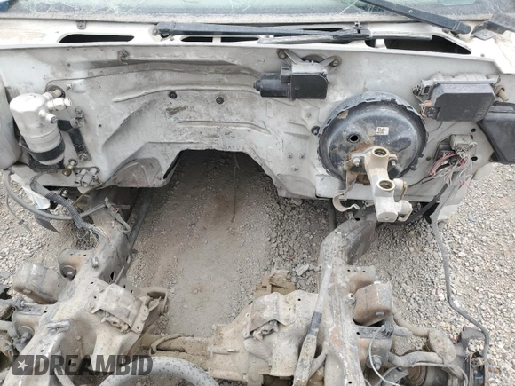 1999 GMC Suburban z VIN 3GKFK16R0XG524193, wystawiony jako Copart lot #49688315 z przebiegiem Nie podano mil oraz Nie do naprawy • Non repairable. Historia ofert i sprzedaży dostępna na DreamBid. Obrazek 12.