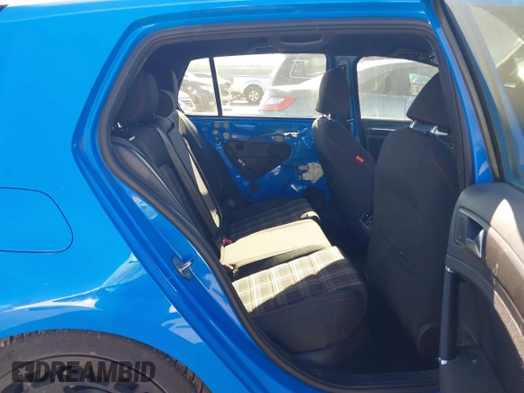 2019 Volkswagen GTI S с VIN 3VW5T7AU6KM015834, выставлен на аукционе IAAI как лот 41654449 с пробегом 81 182 миль миль и . История ставок и продаж доступна на DreamBid. Изображение 8.