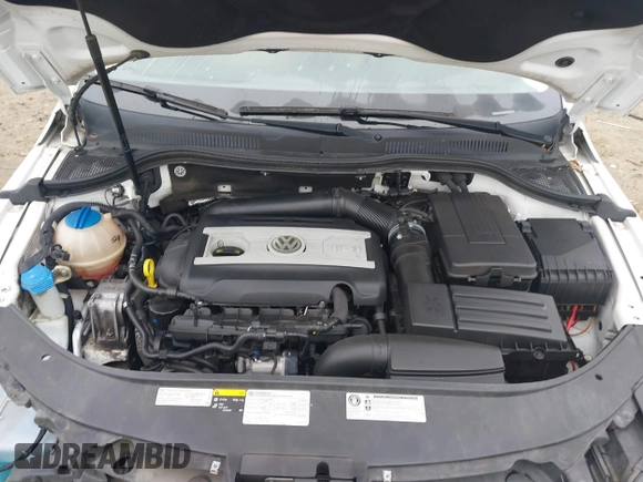 2016 Volkswagen CC Sport with VIN WVWBN7AN4GE512547, listed as a IAAI auction lot 40802001 with 94,513 mi miles. Bid and sale history available at carsss.com. Image 10.