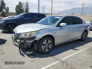 2013 Honda Accord LX z VIN 1HGCR2F35DA078677, wystawiony jako Copart lot #52818115 z przebiegiem 226 116 mil mil oraz Szkoda całkowita • Salvage title. Historia ofert i sprzedaży dostępna na DreamBid. Obrazek 1.
