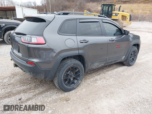 2022 Jeep Cherokee X with VIN 1C4PJMCX2ND540915, listed as a IAAI auction lot 41490266 with 67,388 mi miles. Bid and sale history available at carsss.com. Image 4.