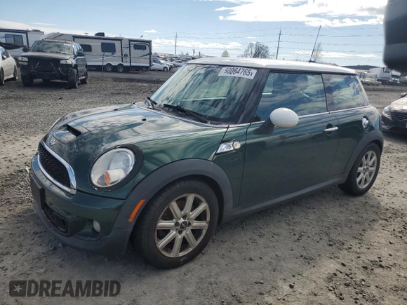 2011 MINI Hardtop S with VIN WMWSV3C55BTY24299, listed as a Copart auction lot 54725755 with 82,489 mi miles and Salvage Title. Bid and sale history available at DreamBid. Image 1.