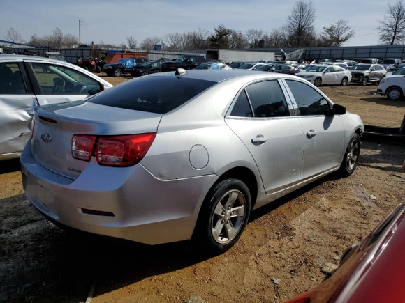 2013 Chevrolet Malibu LS with VIN 1G11B5SA9DF358372, listed as a Copart auction lot 39983783 with 281,390 mi miles and Salvage Title. Bid and sale history available at carsss.com. Image 3.
