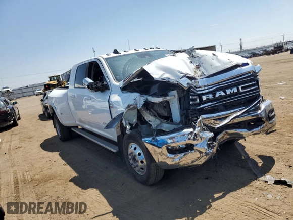 2019 Ram 3500 Laramie with VIN 3C63RRML3KG536877, listed as a Copart auction lot 66170844 with 151,567 mi miles and Salvage Title. Bid and sale history available at carsss.com. Image 4.