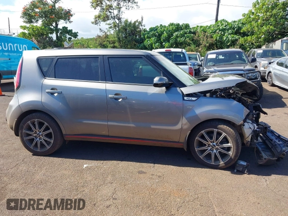 2018 Kia Soul ! with VIN KNDJX3AA5J7561683, listed as a IAAI auction lot 40957017 with 23,217 mi miles. Bid and sale history available at carsss.com. Image 13.