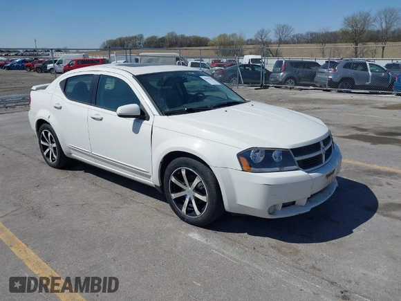 2008 Dodge Avenger R/T with VIN 1B3LC76MX8N638585, listed as a IAAI auction lot 42032788 with 291,365 mi miles and . Bid and sale history available at carsss.com. Image 1.