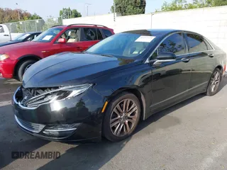 2013 Lincoln MKZ with VIN 3LN6L2G90DR828374, listed as a IAAI auction lot 42272529 with 137,640 mi miles and . Bid and sale history available at DreamBid. Image 2.