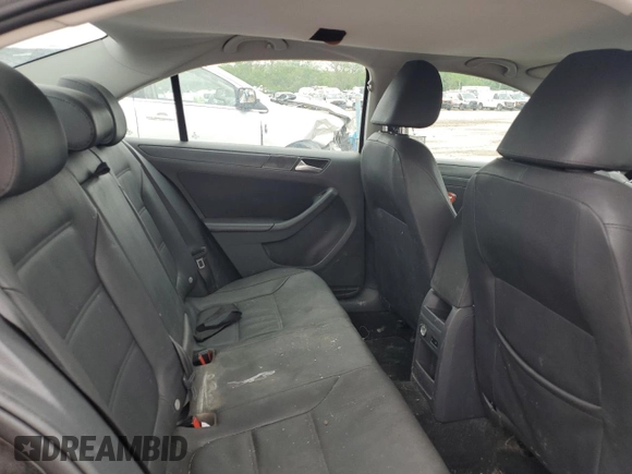 2012 Volkswagen Jetta SE с VIN 3VWDP7AJ9CM365854, выставлен на аукционе Copart как лот 54576615 с пробегом 106 660 миль миль и Чистый • Clean title. История ставок и продаж доступна на DreamBid. Изображение 10.