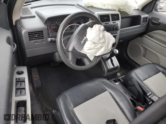 2007 Jeep Patriot Sport with VIN 1J8FF28W47D395177, listed as a Copart auction lot 49033005 with 175,125 mi miles and Salvage Title. Bid and sale history available at DreamBid. Image 8.