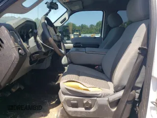 2014 Ford F-350 XLT with VIN 1FT8W3BT9EEA72092, listed as a Copart auction lot 53665775 with 298,659 mi miles and Salvage Title. Bid and sale history available at DreamBid. Image 7.