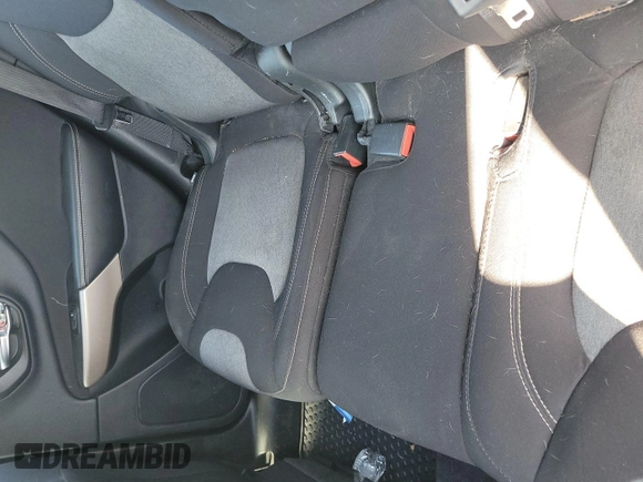2017 Jeep Cherokee Altitude с VIN 1C4PJLABXHW654364, выставлен на аукционе IAAI как лот 42723300 с пробегом 107 408 миль миль и . История ставок и продаж доступна на DreamBid. Изображение 32.