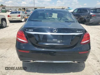 2017 Mercedes-Benz E 300 Luxury with VIN WDDZF4KB7HA017434, listed as a Copart auction lot 58845495 with 73,971 mi miles and Salvage title. Bid and sale history available at DreamBid. Image 6.