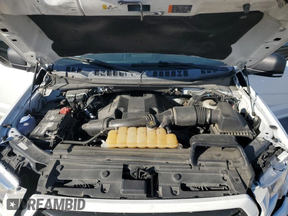 2017 Ford F-150 XL z VIN 1FTEW1EG9HFB92477, wystawiony jako Copart lot #57553425 z przebiegiem 117 727 mil mil oraz Szkoda całkowita • Salvage title. Historia ofert i sprzedaży dostępna na DreamBid. Obrazek 11.
