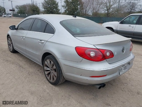 2010 Volkswagen CC Sport with VIN WVWML7AN1AE519333, listed as a IAAI auction lot 41552570 with 149,084 mi miles. Bid and sale history available at carsss.com. Image 3.
