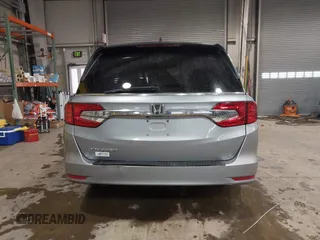 2020 Honda Odyssey EX-L with VIN 5FNRL6H76LB042228, listed as a IAAI auction lot 41535294 with 82,063 mi miles. Bid and sale history available at carsss.com. Image 17.