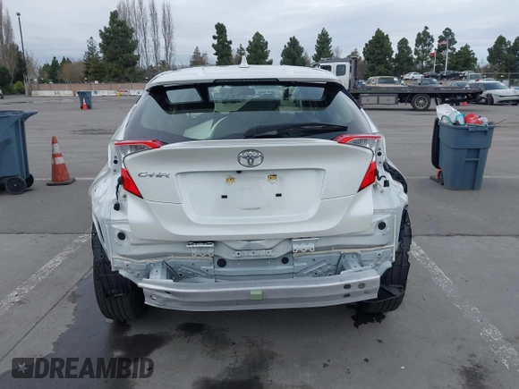 2021 Toyota C-HR LE with VIN JTNKHMBX1M1098521, listed as a IAAI auction lot 41539775 with 14,840 mi miles. Bid and sale history available at carsss.com. Image 17.