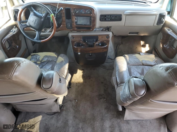 2001 GMC Savana Cargo Van YF7 Upfitter with VIN 1GDFG15R011100304, listed as a Copart auction lot 80039964 with 231,537 mi miles and Salvage Title. Bid and sale history available at carsss.com. Image 8.