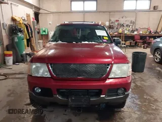 2004 Ford Explorer XLT z VIN 1FMDU73W64UB65897, wystawiony jako IAAI lot #41477174 z przebiegiem 221 442 mil mil oraz . Historia ofert i sprzedaży dostępna na DreamBid. Obrazek 13.