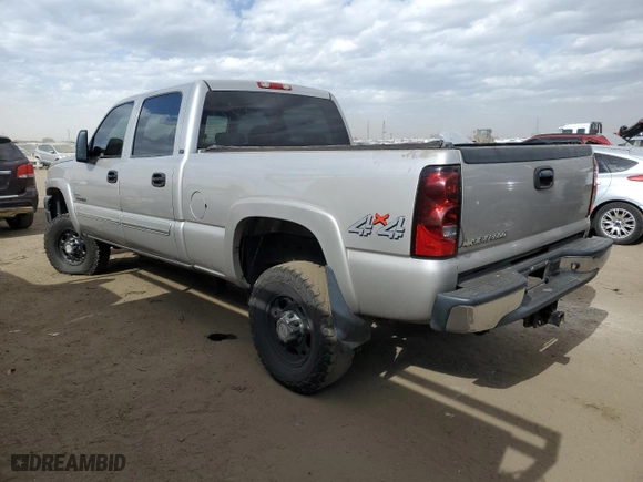 2007 Chevrolet Silverado 2500HD Classic LT2 with VIN 1GCHK23D37F170531, listed as a Copart auction lot 76757874 with 231,893 mi miles and Salvage Title. Bid and sale history available at carsss.com. Image 2.