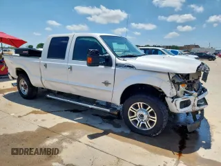 2016 Ford F-250 Lariat with VIN 1FT7W2BT4GEB75820, listed as a Copart auction lot 60885475 with 91,786 mi miles and Salvage title. Bid and sale history available at DreamBid. Image 4.