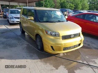 2008 Scion xB with VIN JTLKE50E581056528, listed as a IAAI auction lot 42059112 with 193,084 mi miles. Bid and sale history available at carsss.com. Image 1.