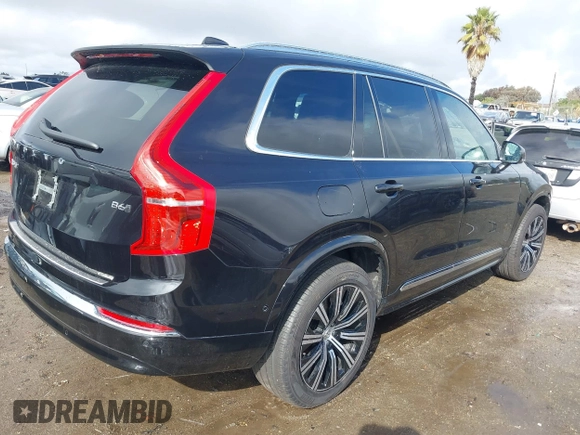 2024 Volvo XC90 Plus Bright Theme with VIN YV4062PE2R1218604, listed as a IAAI auction lot 41535490 with 698 mi miles. Bid and sale history available at carsss.com. Image 4.