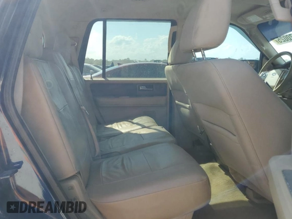 2011 Ford Expedition XLT z VIN 1FMJU1H58BEF05171, wystawiony jako Copart lot #50870025 z przebiegiem 189 661 mil mil oraz Szkoda całkowita • Salvage title. Historia ofert i sprzedaży dostępna na DreamBid. Obrazek 12.