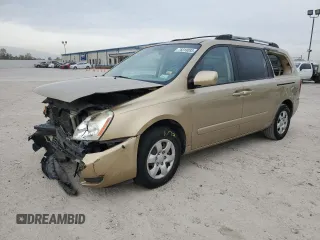 2008 Kia Sedona LX with VIN KNDMB233686258013, listed as a Copart auction lot 50069834 with 308,111 mi miles and Salvage Title. Bid and sale history available at carsss.com. Image 1.