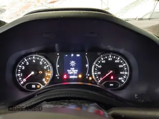 2018 Jeep Renegade Sport z VIN ZACCJBAB0JPH67560, wystawiony jako IAAI lot #42581158 z przebiegiem 68 220 mil mil oraz . Historia ofert i sprzedaży dostępna na DreamBid. Obrazek 7.