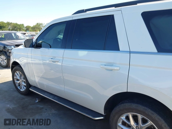 2021 Ford Expedition XLT z VIN 1FMJU1HT6MEA89025, wystawiony jako IAAI lot #42232063 z przebiegiem 46 854 mil mil oraz . Historia ofert i sprzedaży dostępna na DreamBid. Obrazek 14.