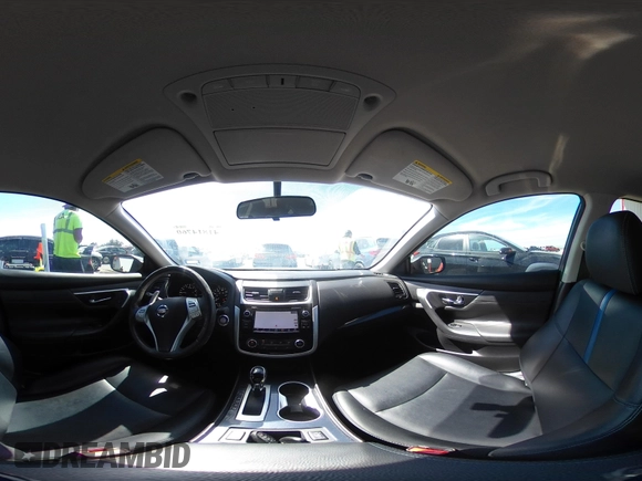 2018 Nissan Altima 2.5 SR with VIN 1N4AL3AP7JC475451, listed as a IAAI auction lot 41814760 with 38,440 mi miles. Bid and sale history available at carsss.com. Image 19.