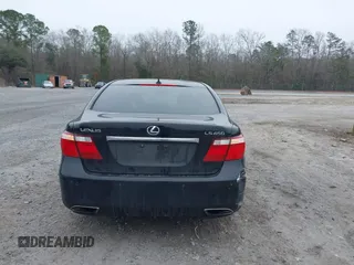 2008 Lexus LS 460 z VIN JTHBL46F585079763, wystawiony jako IAAI lot #41563816 z przebiegiem 220 057 mil mil oraz . Historia ofert i sprzedaży dostępna na DreamBid. Obrazek 16.