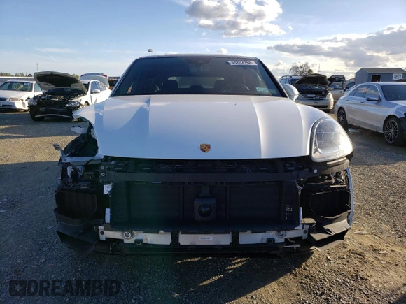 2022 Porsche Cayenne E-Hybrid Hybrid with VIN WP1BE2AY4NDA51204, listed as a Copart auction lot 43802764 with 22,538 mi miles and . Bid and sale history available at DreamBid. Image 5.