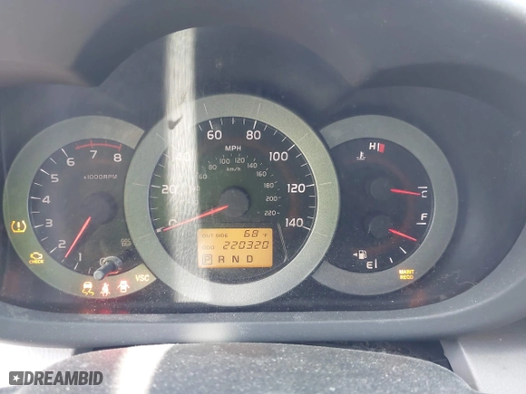 2007 Toyota RAV4 with VIN JTMZD33V875045561, listed as a IAAI auction lot 41965155 with 220,320 mi miles. Bid and sale history available at carsss.com. Image 7.