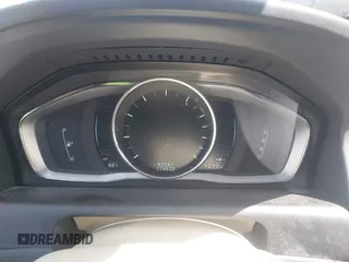 2015 Volvo XC60 T6 с VIN YV4902RK5F2762130, выставлен на аукционе IAAI как лот 42080997 с пробегом 174 623 миль миль и . История ставок и продаж доступна на DreamBid. Изображение 7.