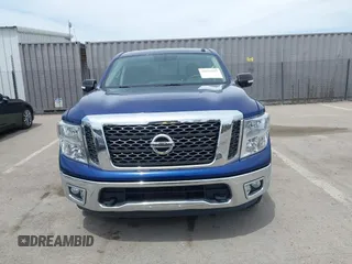 2017 Nissan Titan SV z VIN 1N6AA1EJ1HN535598, wystawiony jako IAAI lot #42237925 z przebiegiem 49 425 mil mil oraz . Historia ofert i sprzedaży dostępna na DreamBid. Obrazek 12.