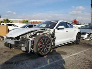 2021 Porsche Taycan 4S z VIN WP0AB2Y12MSA43257, wystawiony jako Copart lot #73097602 z przebiegiem 10 504 mil mil oraz . Historia ofert i sprzedaży dostępna na DreamBid. Obrazek 1.