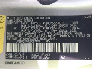 2005 Toyota Highlander z VIN JTEDP21A050087191, wystawiony jako IAAI lot #42401878 z przebiegiem 180 746 mil mil oraz . Historia ofert i sprzedaży dostępna na DreamBid. Obrazek 9.