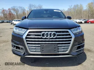 2018 Audi Q7 Premium Plus with VIN WA1LAAF70JD051877, listed as a Copart auction lot 54546685 with 121,056 mi miles and Clean Title. Bid and sale history available at carsss.com. Image 5.