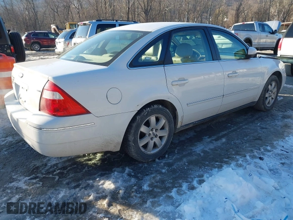 2006 Ford Five Hundred SEL with VIN 1FAHP27156G105454, listed as a IAAI auction lot 41317677 with 1 mi miles. Bid and sale history available at carsss.com. Image 4.